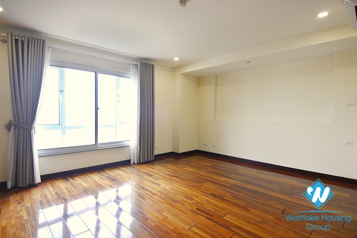 Four-room ambassador-sized apartment for rent in a quiet alley in the heart of Hoan Kiem district